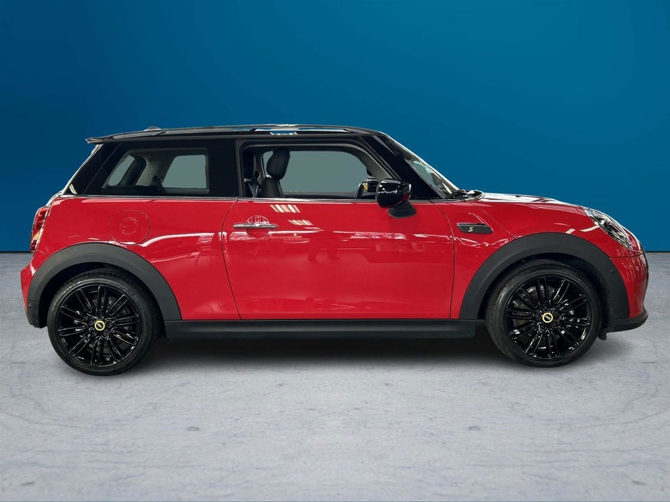 MINI Cooper SE Classic Trim 3d