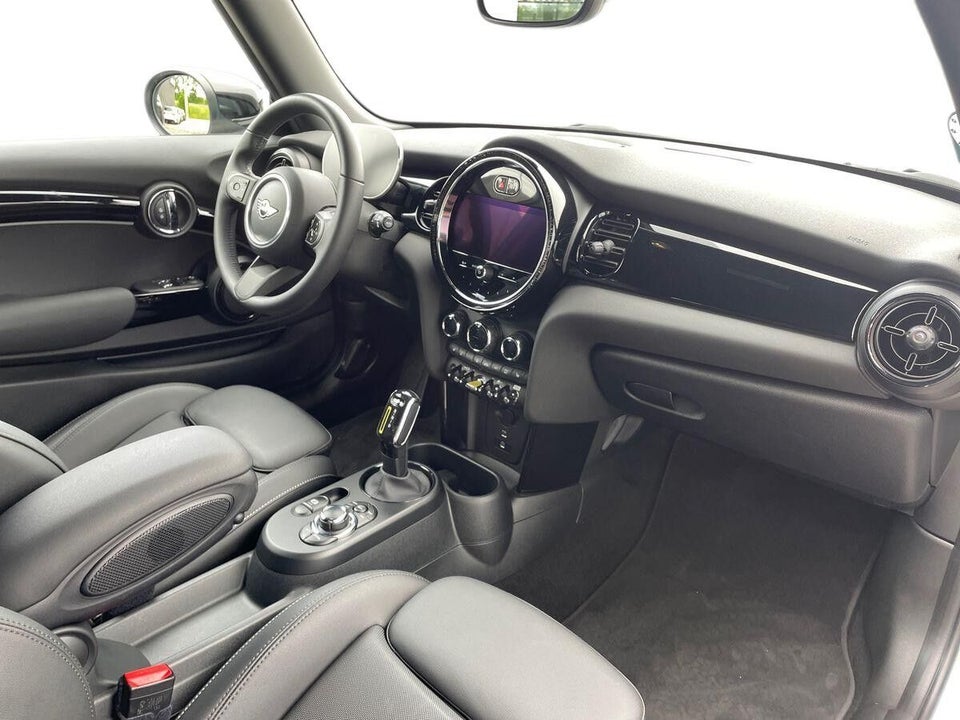 MINI Cooper SE Edition Premium Plus 3d