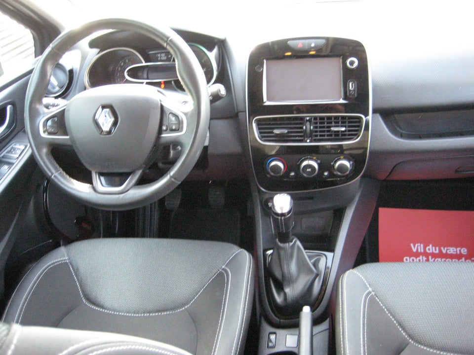 Renault Clio IV 0,9 TCe 90 Expression Sport Tourer 5d