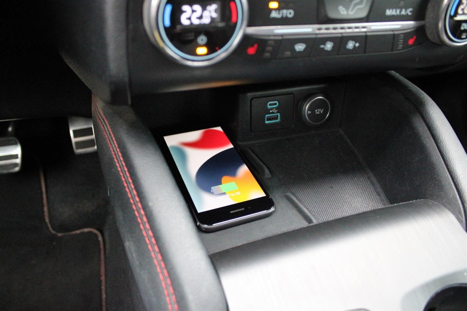 Ford Kuga 2,5 PHEV ST-Line X CVT 5d