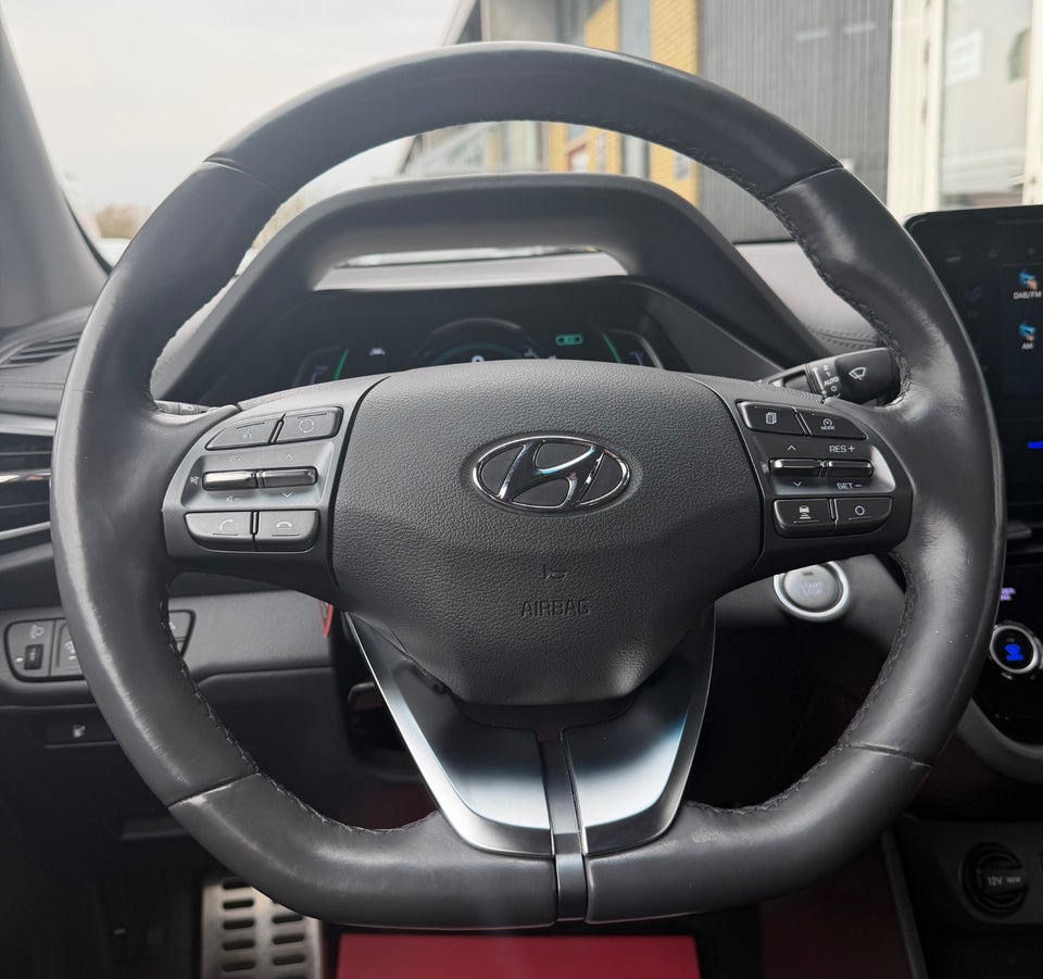 Hyundai Ioniq 40 EV Premium+ 5d