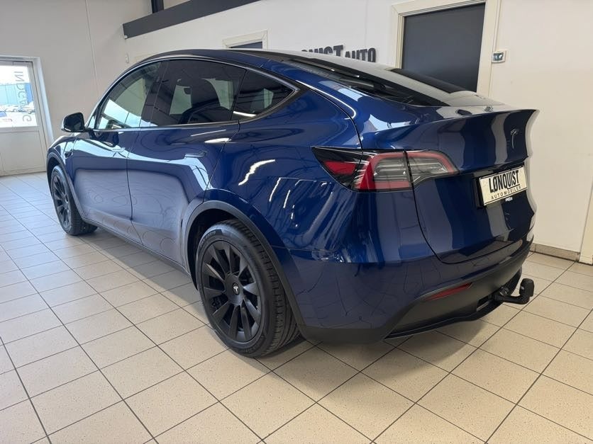 Tesla Model Y Long Range RWD 5d
