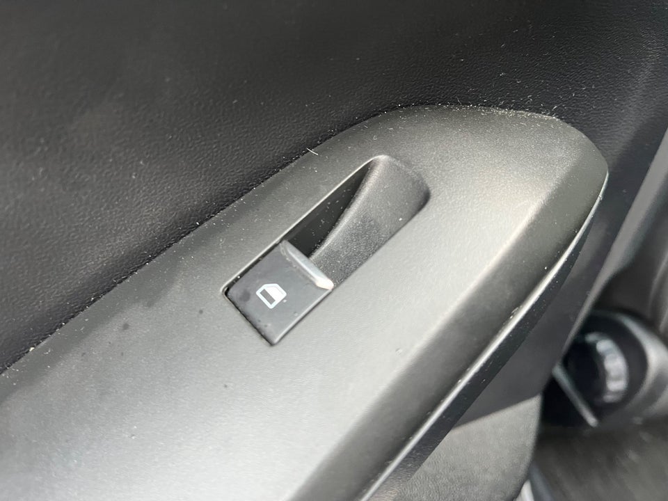 Ford Focus 1,0 EcoBoost Titanium stc. 5d