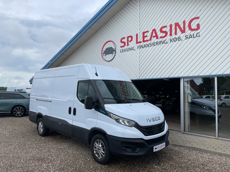 Iveco eDaily 35S14 12m³ Van
