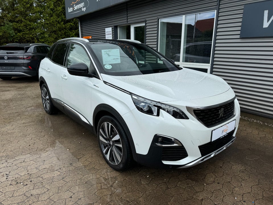 Peugeot 3008 1,6 Hybrid4 GT Pack EAT8 5d