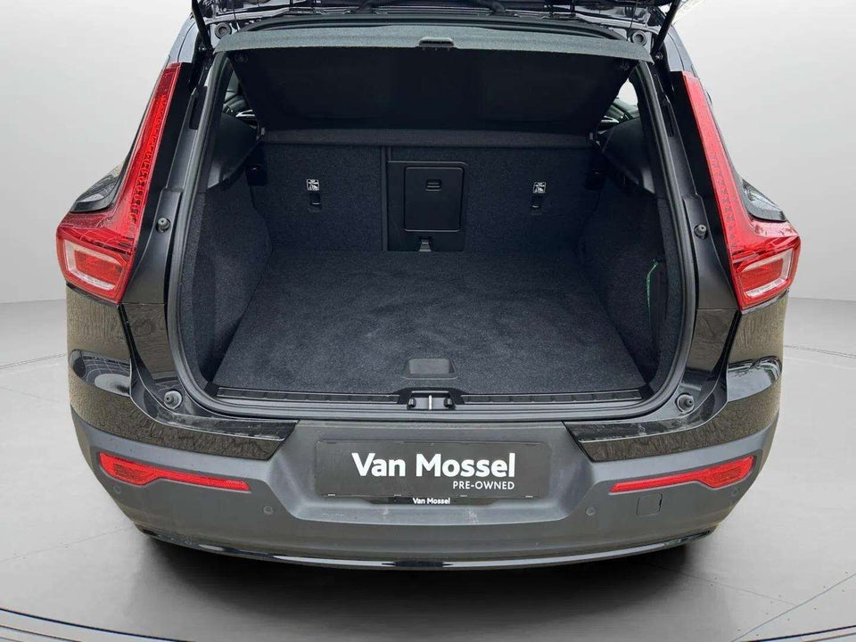Volvo XC40 ReCharge Core 5d