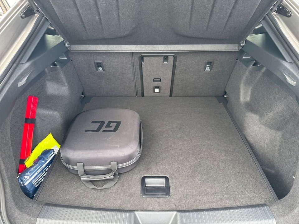 Cupra Tavascan 77 Immersive 5d