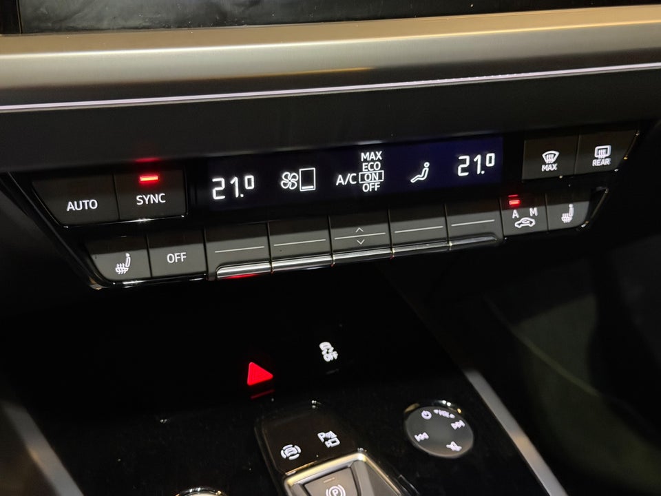 Audi Q4 e-tron 40 S-line 5d