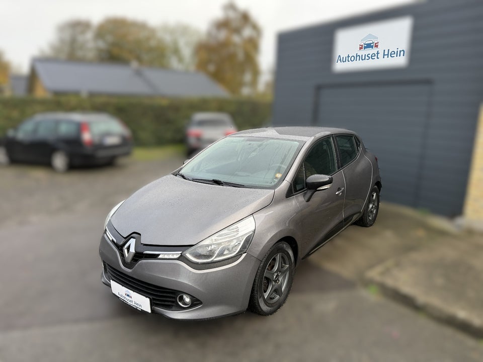 Renault Clio IV 0,9 TCe 90 Expression 5d