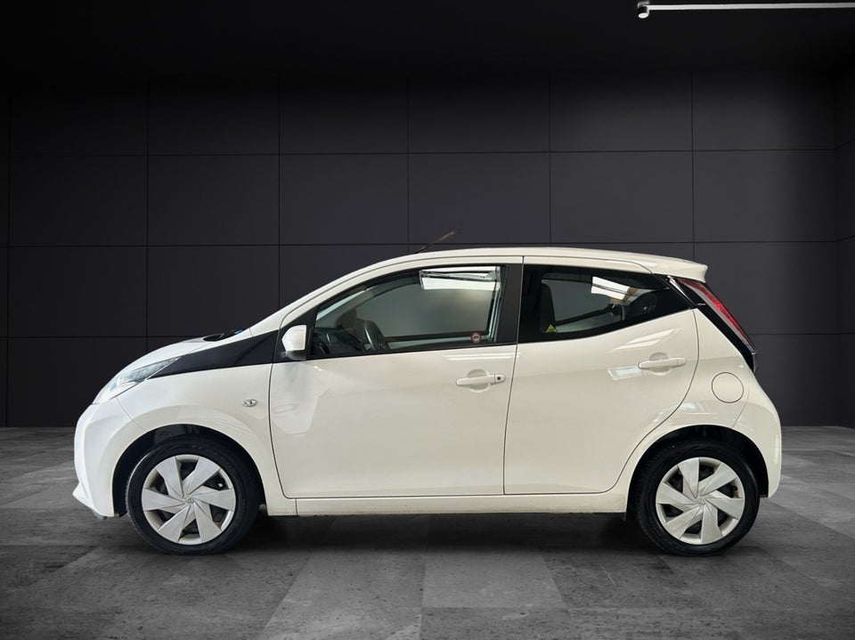 Toyota Aygo 1,0 VVT-i x-cellence 5d