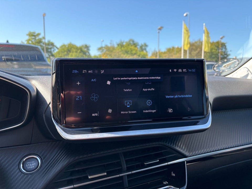 Peugeot 208 1,2 PureTech 100 Allure+ 5d