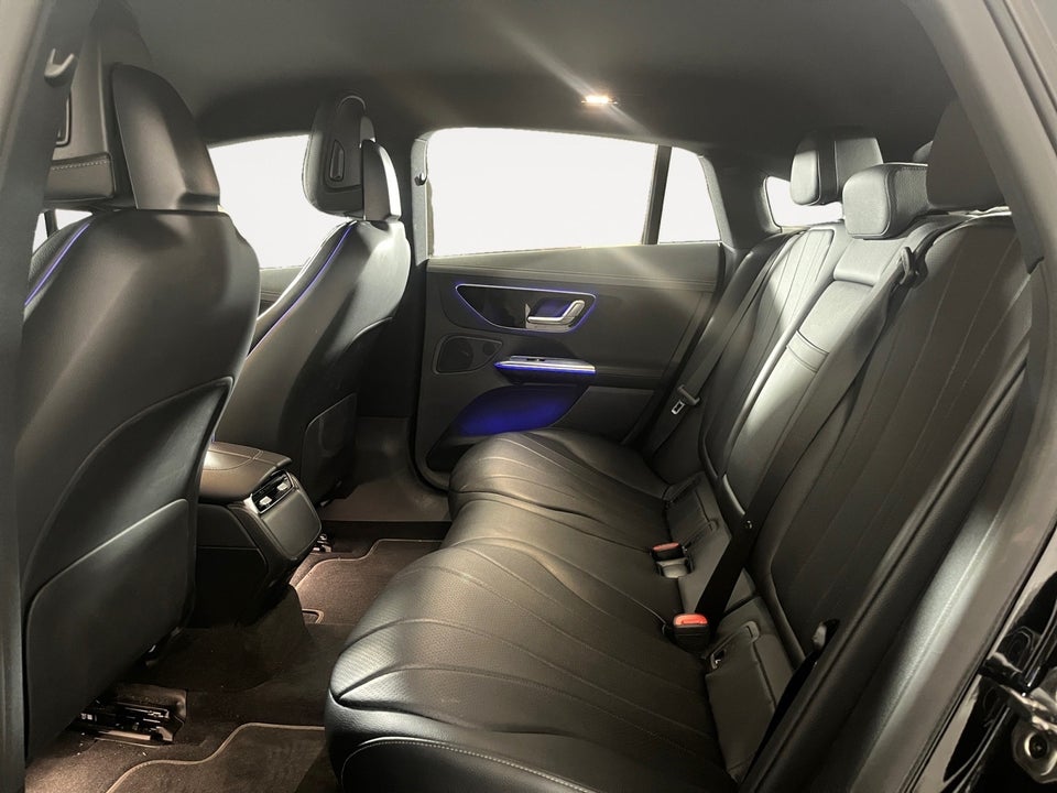 Mercedes EQE350 Avantgarde 4d