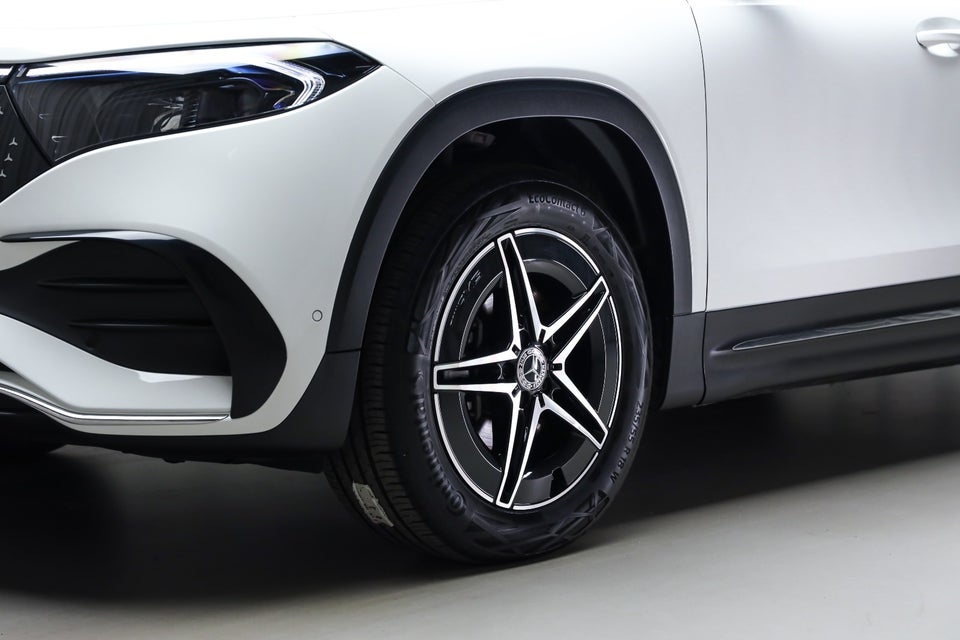 Mercedes EQB250+ AMG Advance 5d