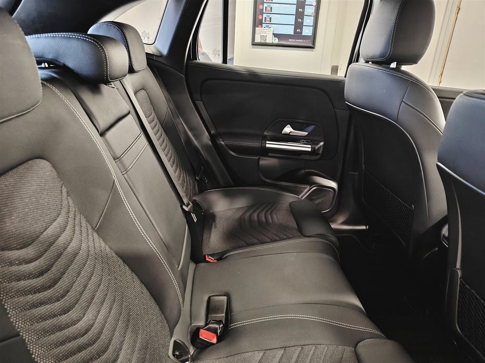 Mercedes EQA250 Progressive 5d