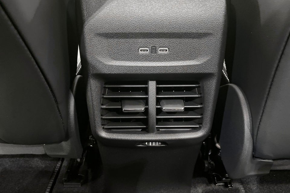 Ford Explorer 84 Premium Extended Range AWD 5d