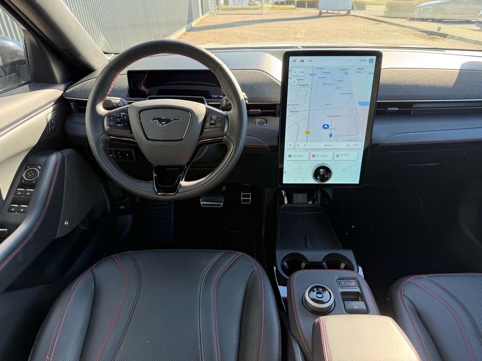 Ford Mustang Mach-E 91 Premium Extended Range AWD 5d