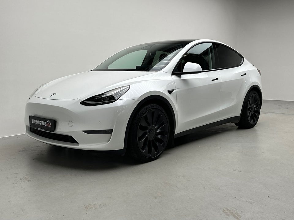 Tesla Model Y Performance AWD 5d