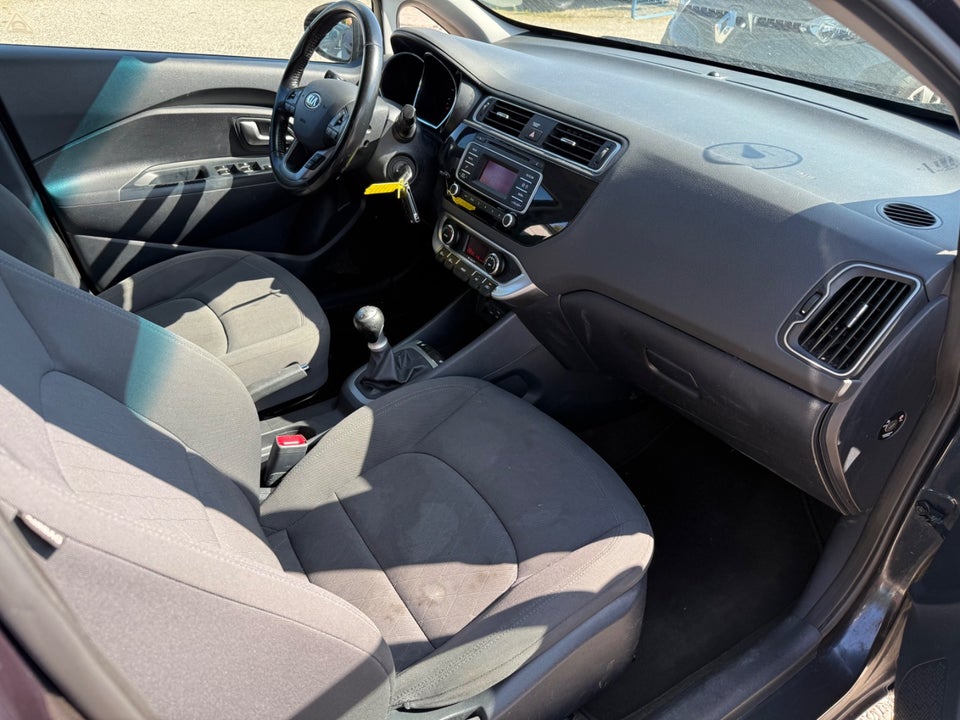 Kia Rio 1,2 CVVT Attraction 5d