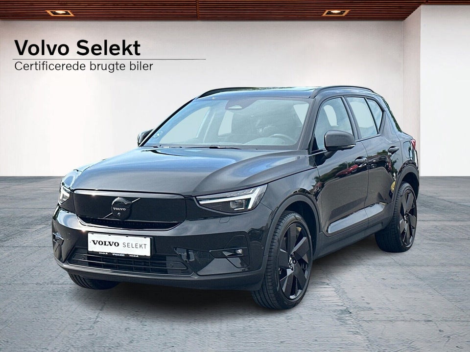 Volvo EX40 Extended Range Black Edition Excess 5d