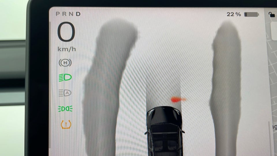 Tesla Model Y Long Range AWD 5d