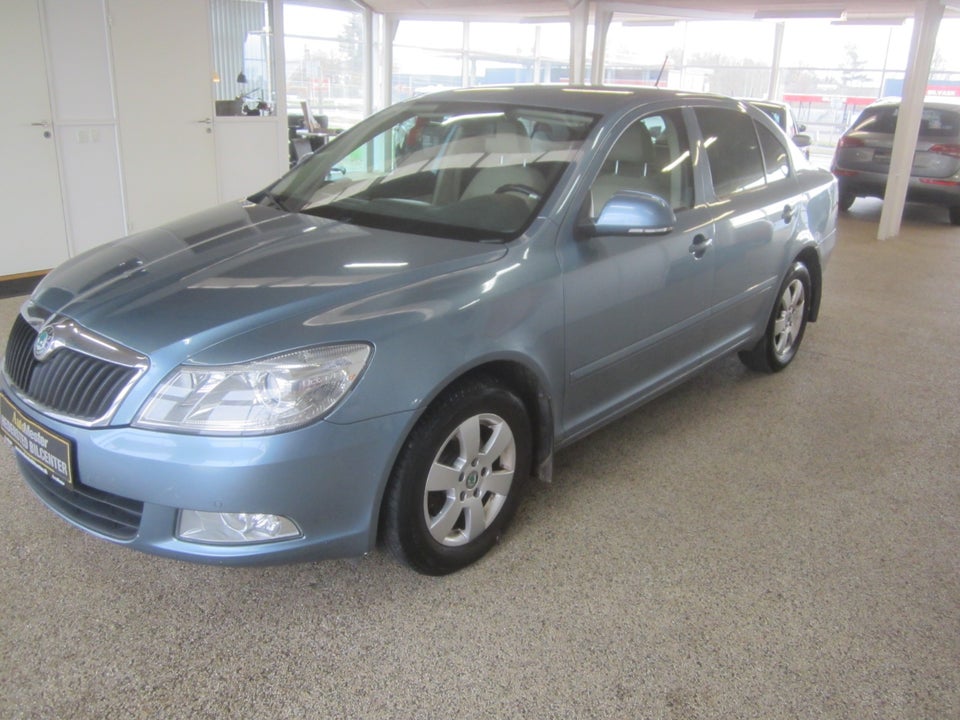 Skoda Octavia 1,6 TDi 105 Elegance 5d