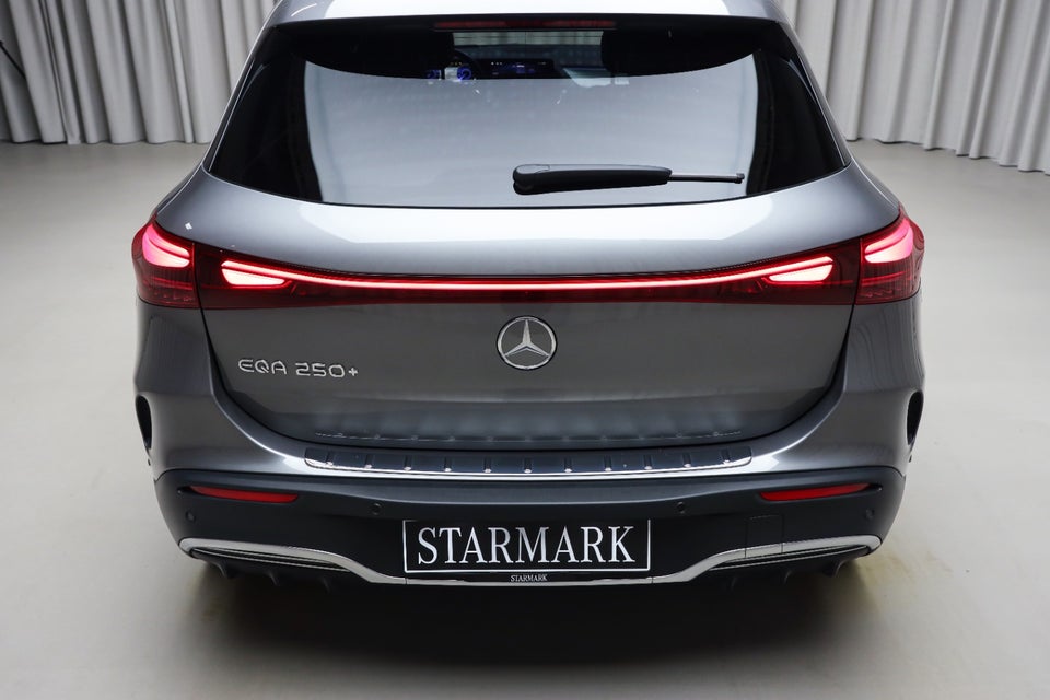 Mercedes EQA250+ AMG Premium 5d
