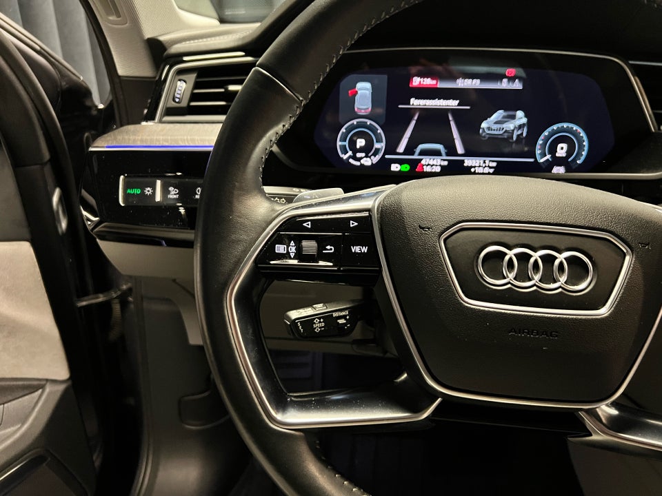 Audi e-tron 55 Advanced quattro 5d
