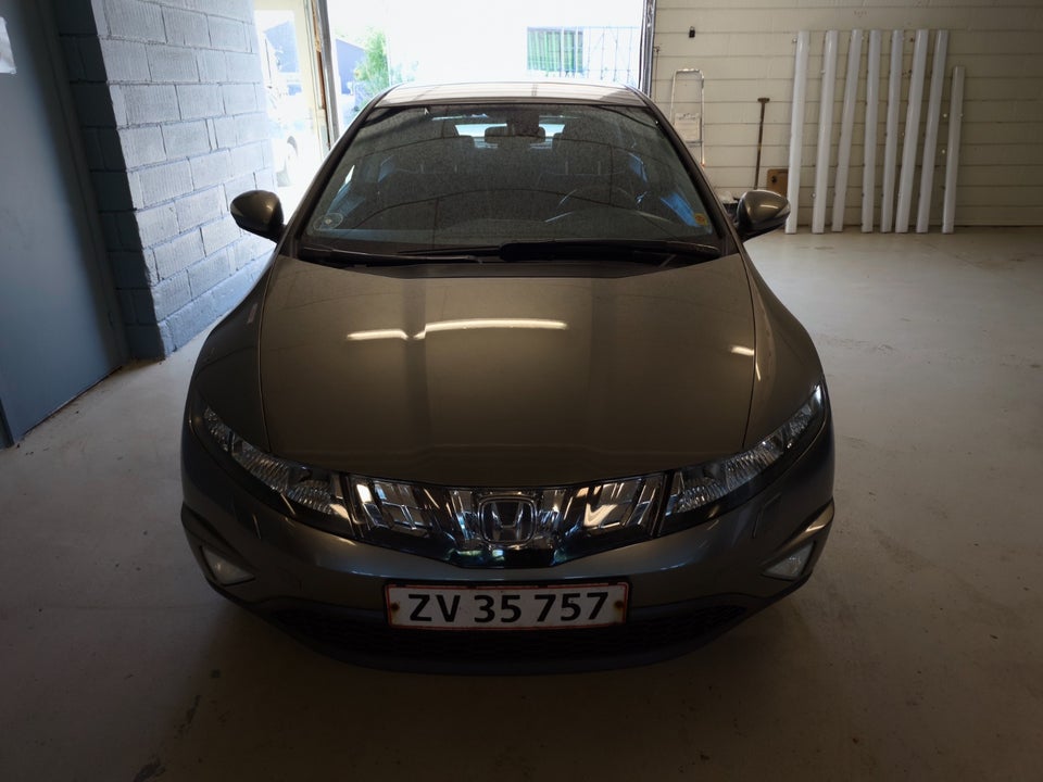 Honda Civic 1,8 Sport 5d