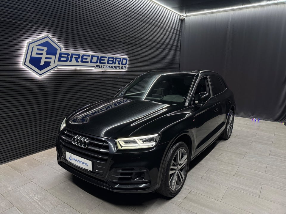 Audi Q5 40 TDi S-line quattro S-tr. 5d