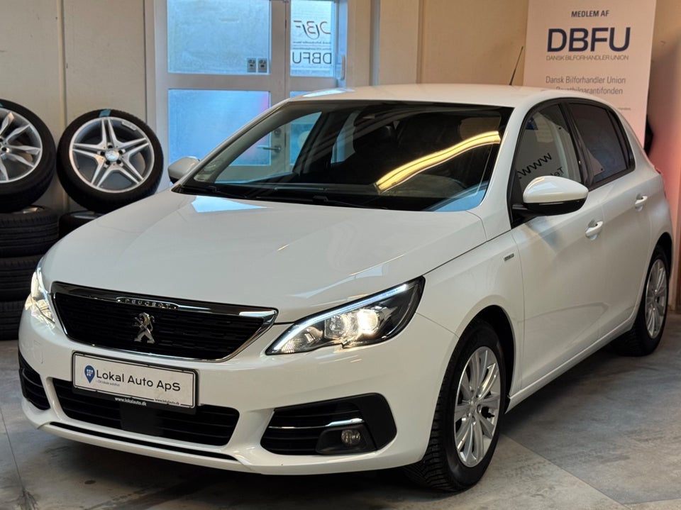 Peugeot 308 1,5 BlueHDi 130 Active 5d