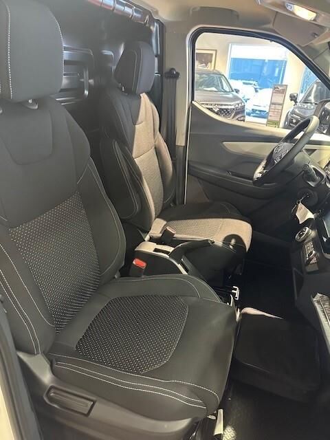 Maxus e-Deliver 3 52 Cargo Van LWB