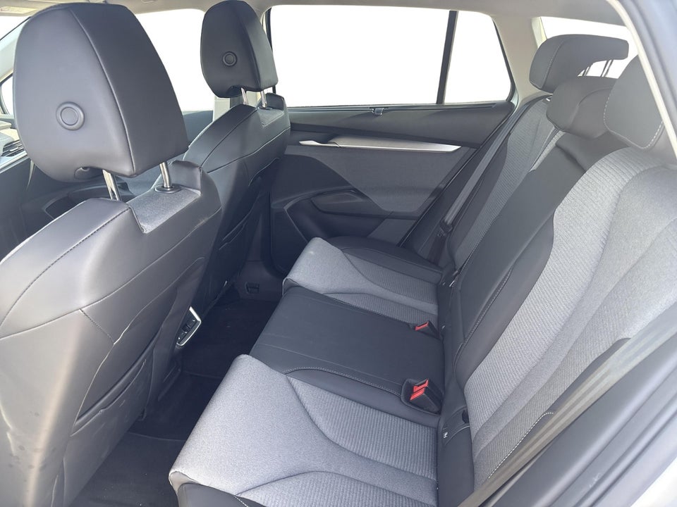 Skoda Enyaq 85 iV Premium 5d