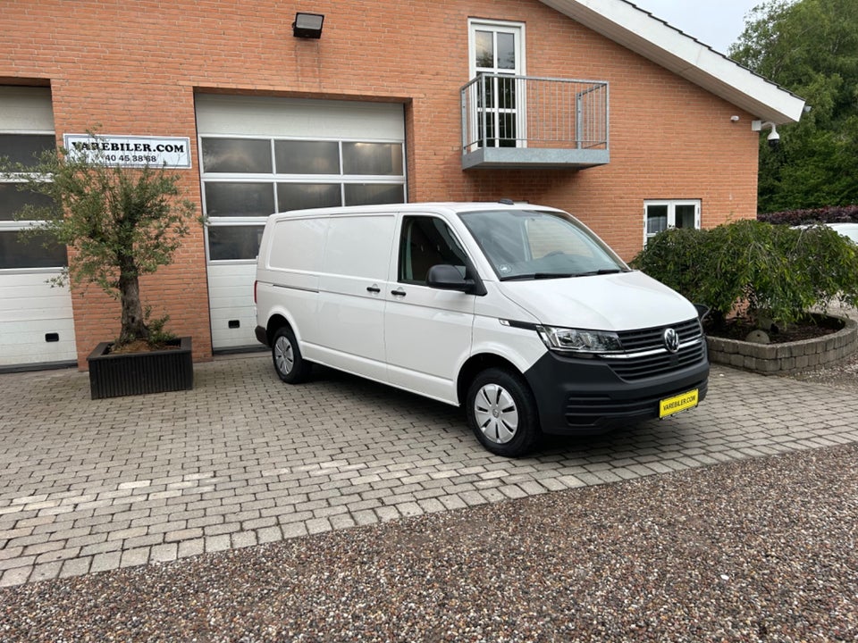 VW Transporter 2,0 TDi 150 Kassevogn DSG lang