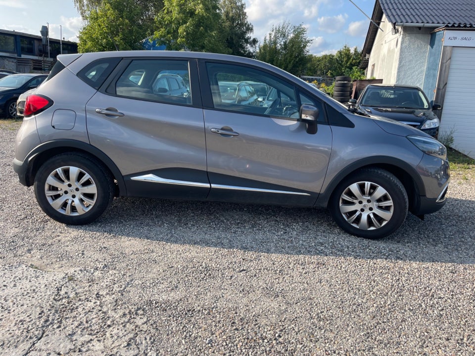 Renault Captur 1,5 dCi 90 Dynamique 5d