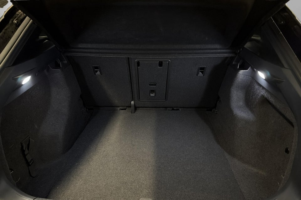 VW ID.4 77 Pro 4Motion 5d