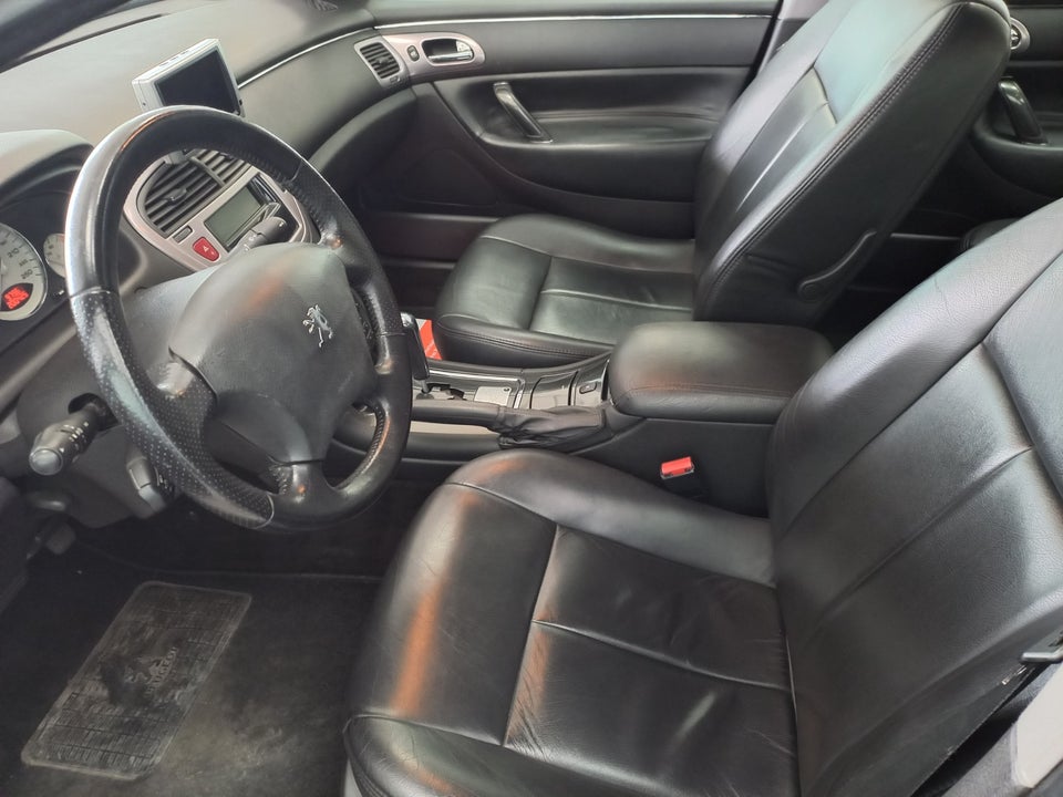 Peugeot 607 3,0 SV aut. 4d