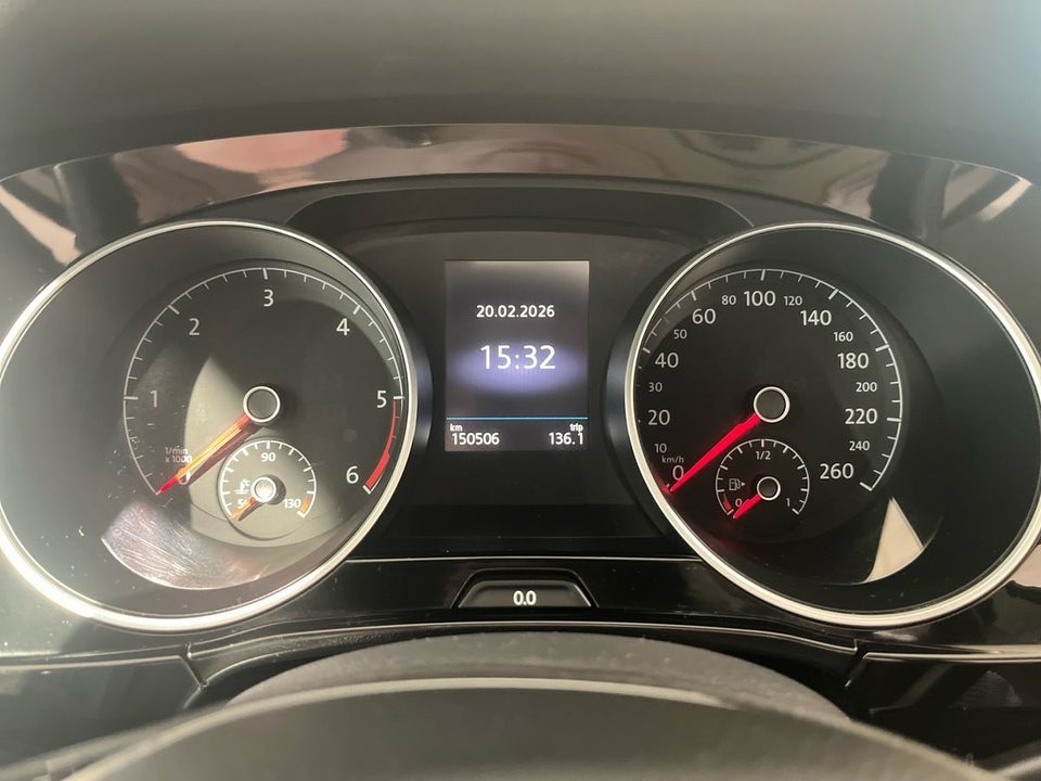 VW Touran 2,0 TDi 150 Highline DSG 5d