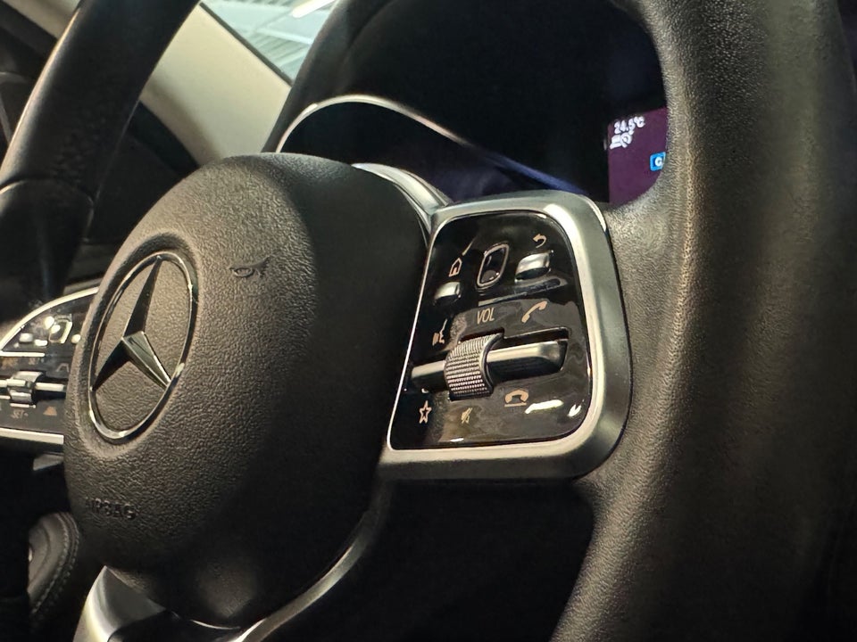 Mercedes C220 d 2,0 Avantgarde aut. 4d
