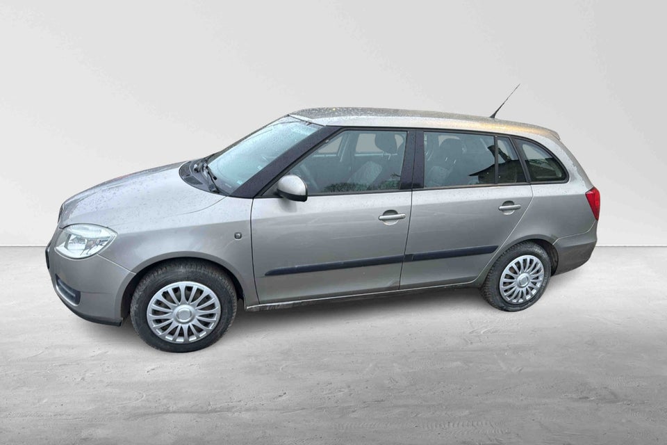Skoda Fabia 1,2 12V Elegance Combi 5d