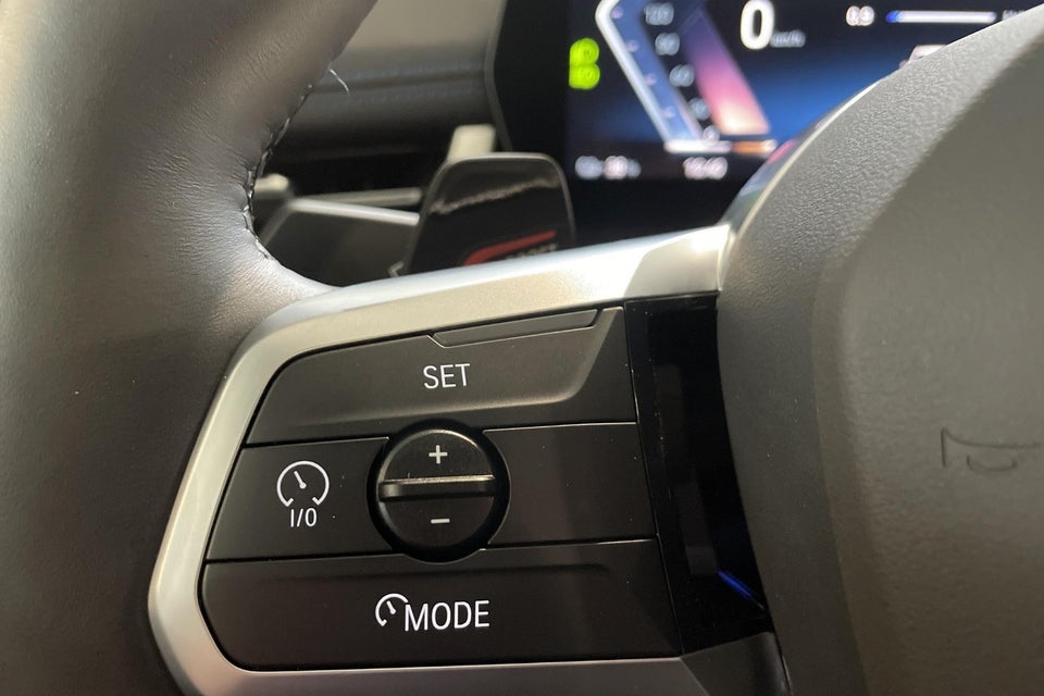 BMW iX1 eDrive20 M-Sport Pro 5d