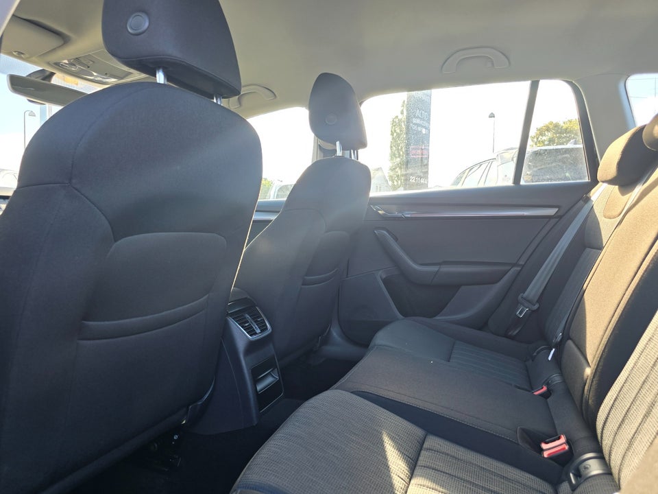 Skoda Octavia 1,5 TSi 150 Business Line+ Combi DSG 5d
