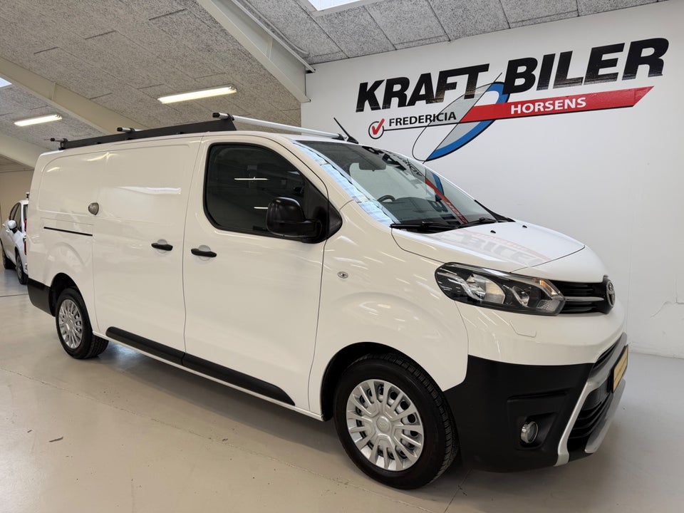 Toyota ProAce 2,0 D 120 Long Comfort Master aut. 5d