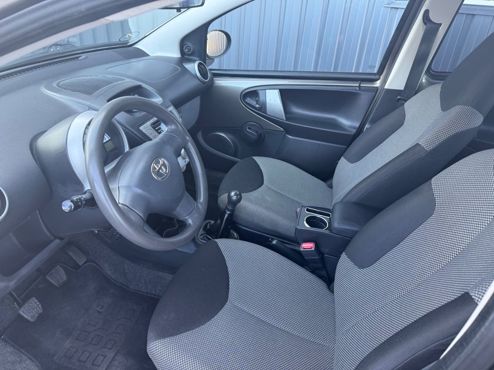Toyota Aygo 1,0 VVT-i T2 Air 5d