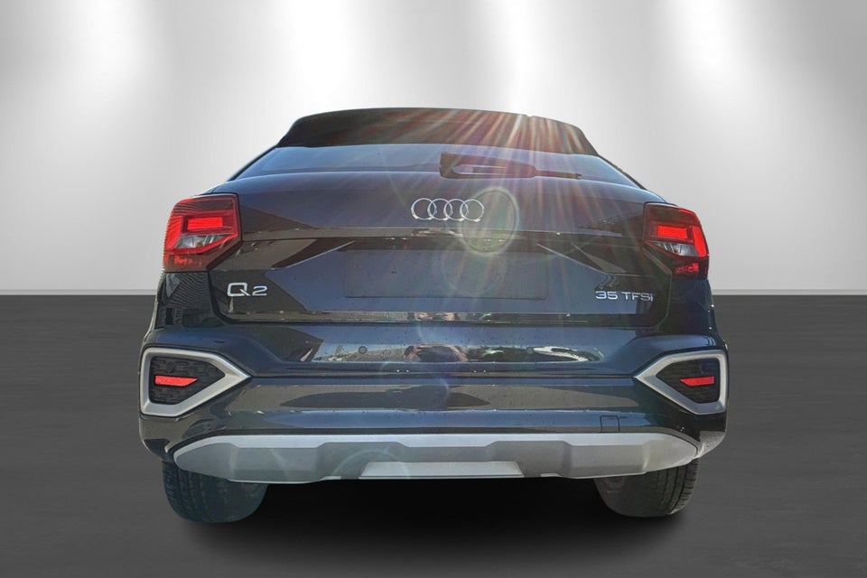 Audi Q2 35 TFSi Prestige S-tr. 5d