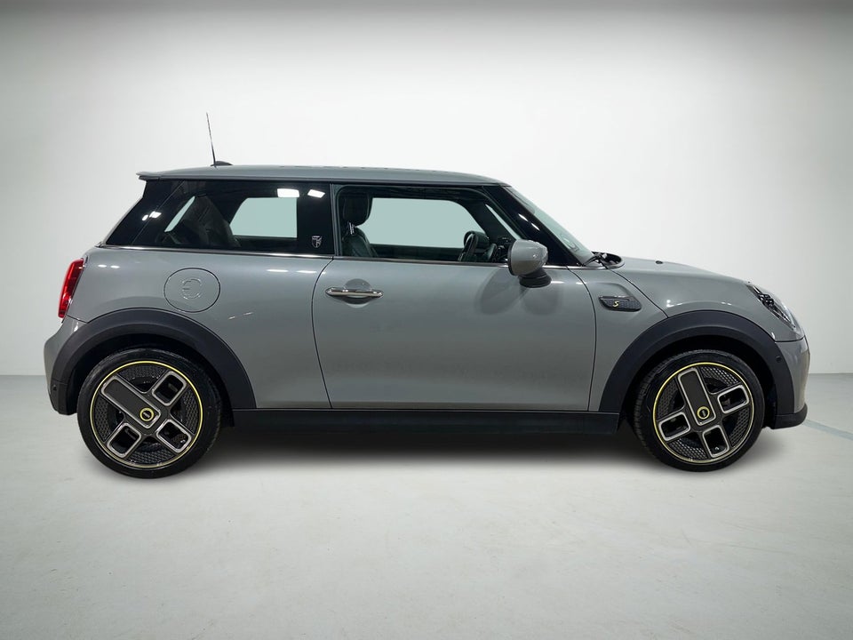 MINI Cooper SE Maximise 3d