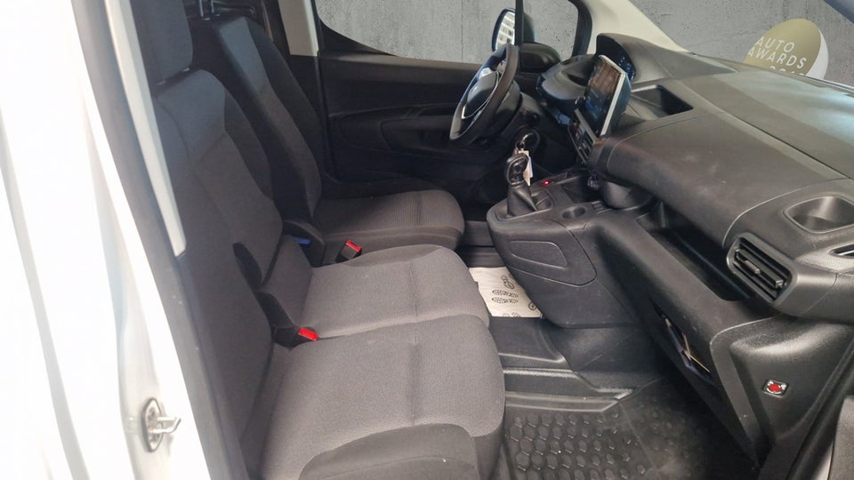 Peugeot Partner 1,5 BlueHDi 100 L1V1 Plus Van