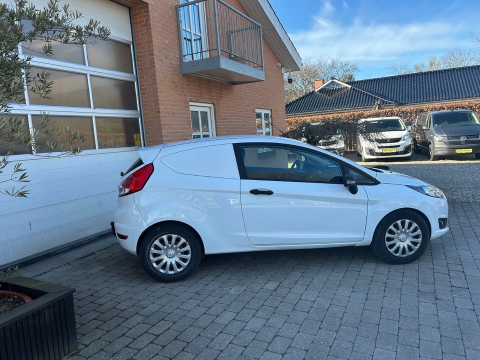 Ford Fiesta 1,5 TDCi 75 Trend Van 3d