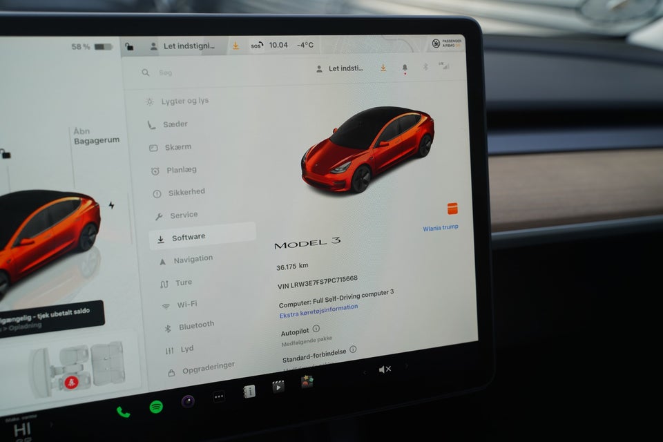Tesla Model 3 RWD 4d