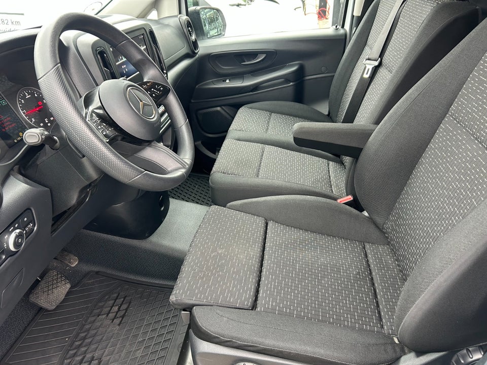 Mercedes Vito 114 2,0 CDi A2 Kassevogn PRO aut. RWD