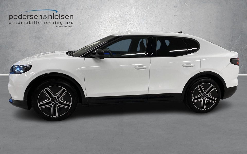 Ford Capri 82 Premium Extended Range 5d